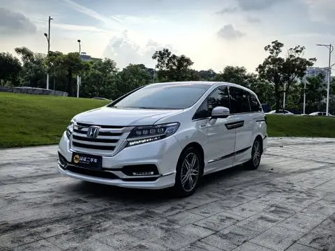 Honda 艾力绅 2019