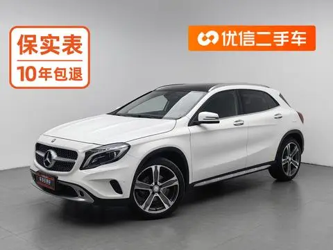 Mercedes-Benz GLA 2015