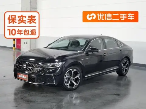 Volkswagen Passat 2024