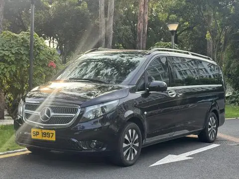 Mercedes-Benz 威霆 2021