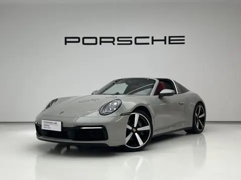 Porsche 911 2023