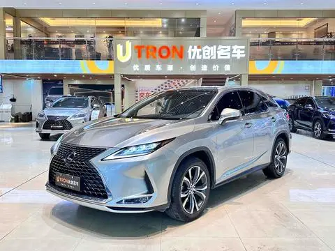 Lexus RX 2020 — фото 1