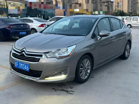 Citroën C4L 2014 — фото 1