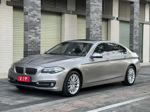 BMW 5 Series 2014 — фото 1