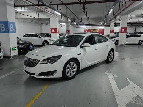 Buick Regal 2014 — фото 1