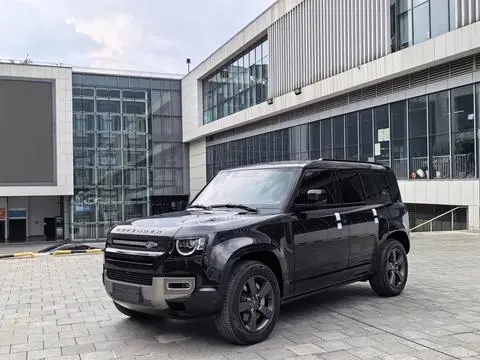 Land Rover 卫士 2024