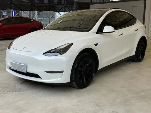 Tesla Model Y 2022 — фото 1