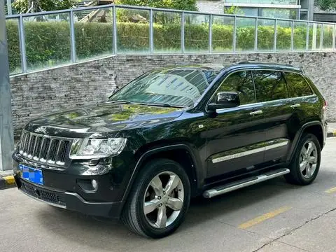 Jeep 大切诺基 2012