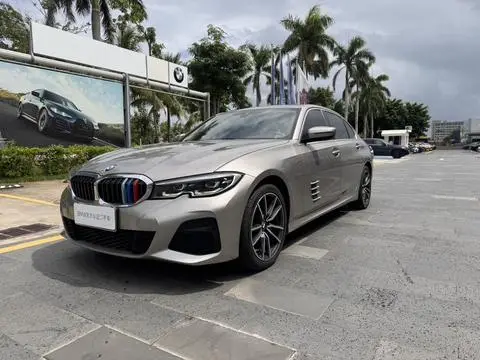 BMW 3 Series 2022 — фото 1