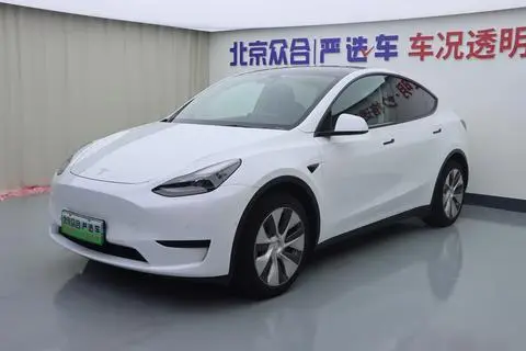 Tesla Model Y 2022 — фото 1