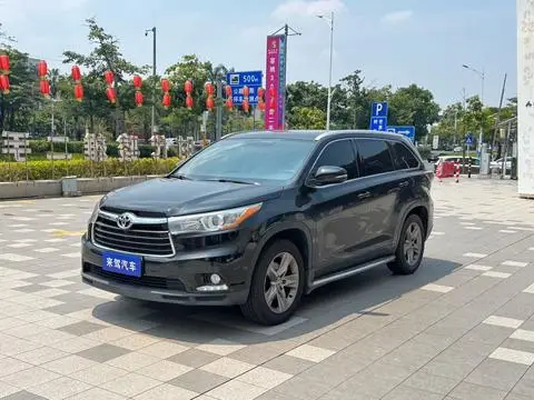 Toyota Highlander 2015