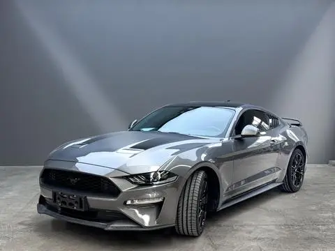 Ford Mustang 2021