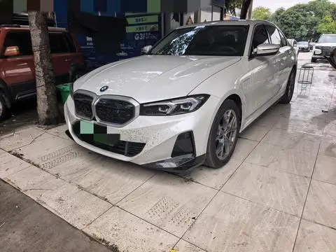 BMW i3 2023