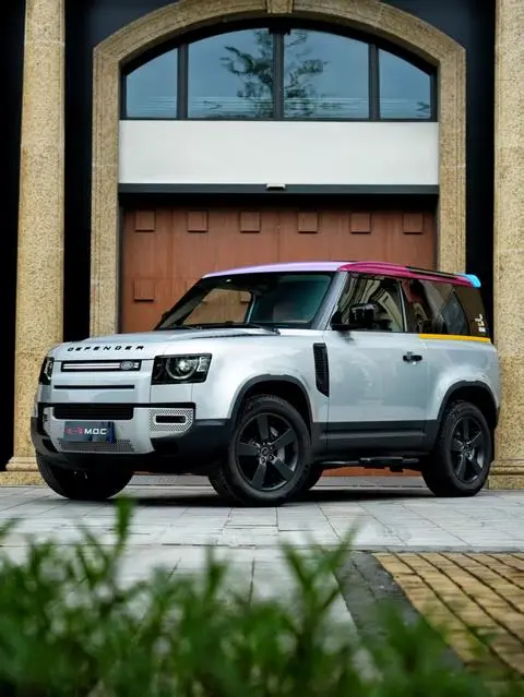 Land Rover 卫士 2024