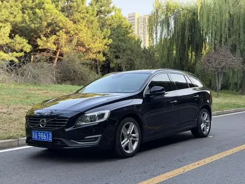 Volvo V60 2016
