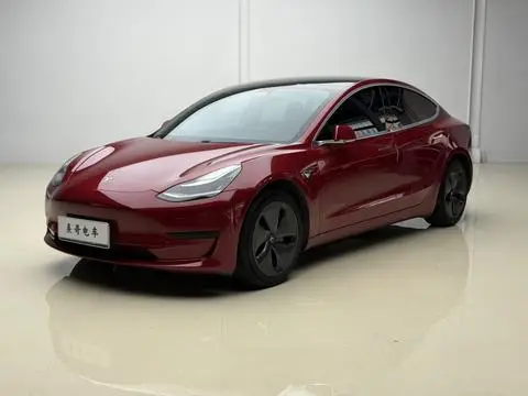 Tesla Model 3 2020 — фото 1