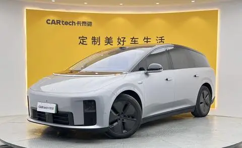Li i8 2025