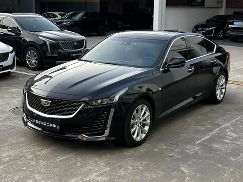 Cadillac CT5 2022 — фото 1