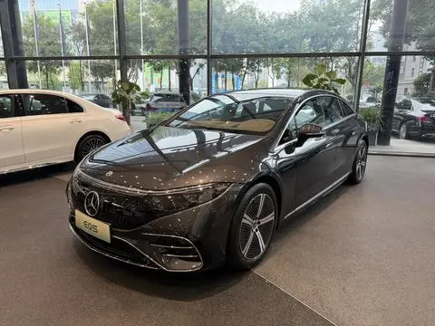 Mercedes-Benz EQS 2023