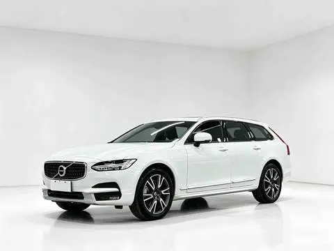 Volvo V90 2020