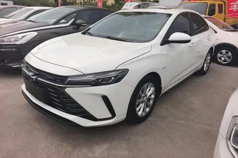 Chevrolet 科鲁泽 2023 — фото 1