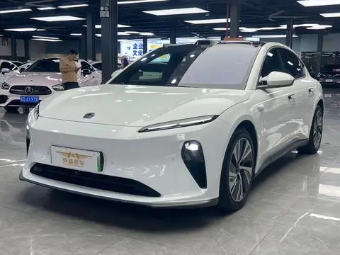 NIO ET5 2022
