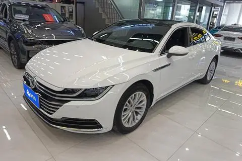 Volkswagen CC 2019 — фото 1