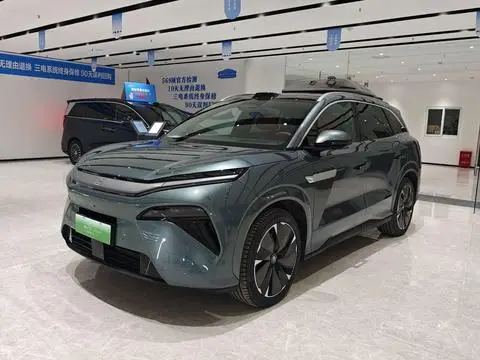 BYD TangL DM 2025