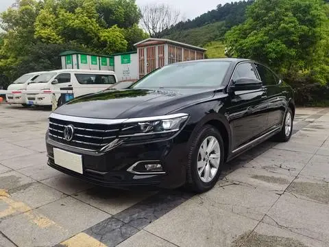 Volkswagen Passat 2021