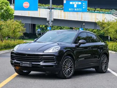Porsche Cayenne Coupé 2019 — фото 1