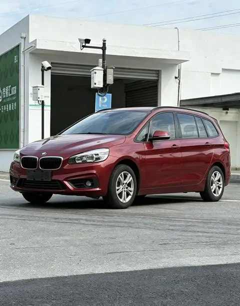 BMW 2 Series 旅行车 2016