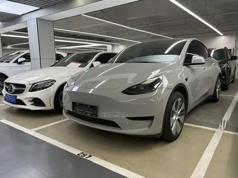 Tesla Model Y 2022 — фото 1