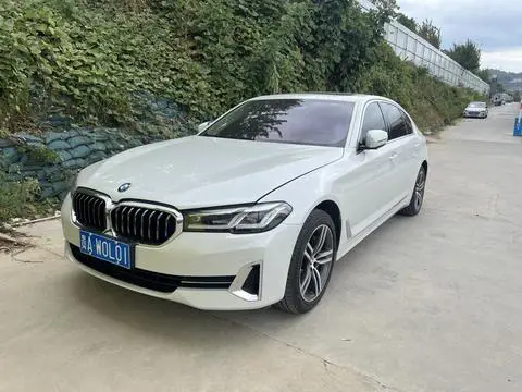 BMW 5 Series 2022 — фото 1