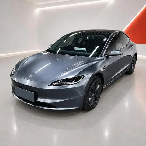 Tesla Model 3 2023 — фото 1
