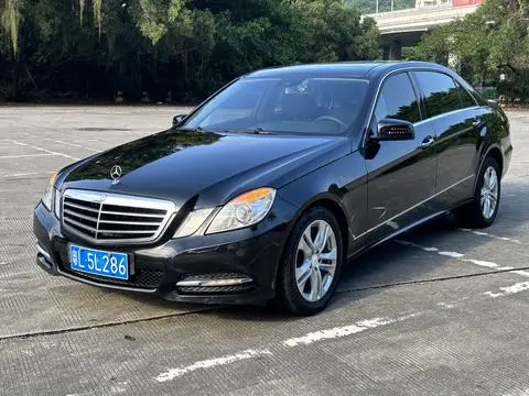 Mercedes-Benz E-Class 2011