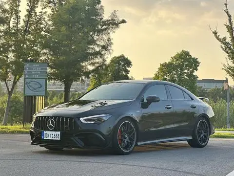 Mercedes-Benz CLA AMG 2024 — фото 1
