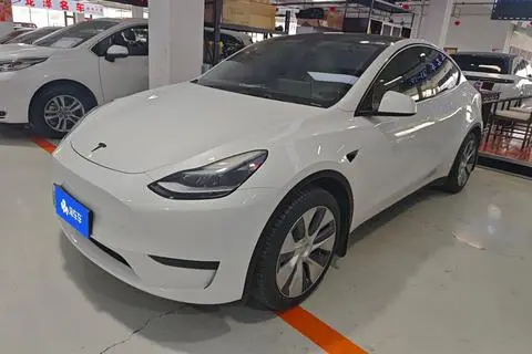Tesla Model Y 2022 — фото 1