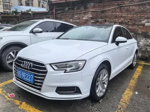 Audi A3 2019 — фото 1