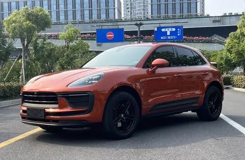 Porsche Macan 2023