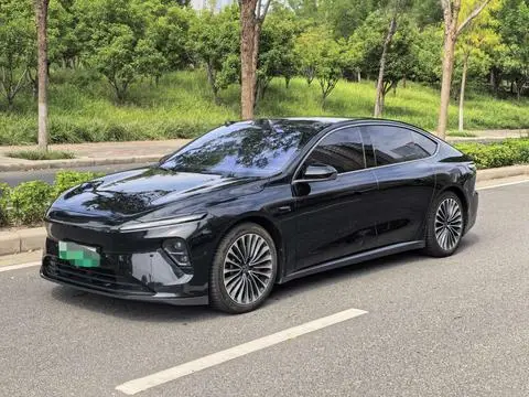 NIO ET7 2021