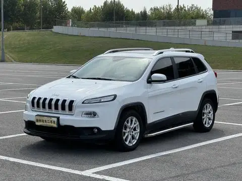 Jeep Cherokee 2016