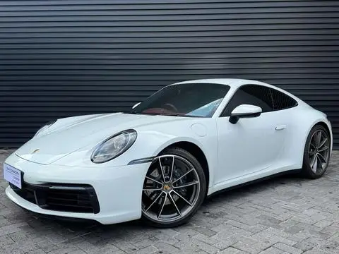 Porsche 911 2023