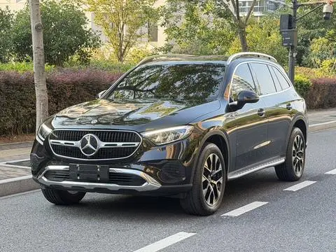 Mercedes-Benz GLC 2023