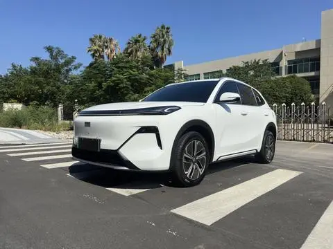 Geely 星舰7 EM-i 2025