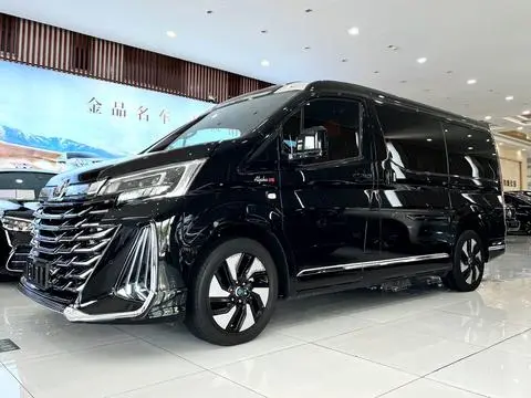 Toyota HIACE 2025 — фото 1