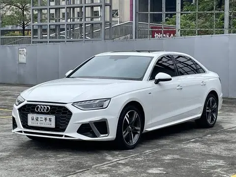 Audi A4L 2020 — фото 1