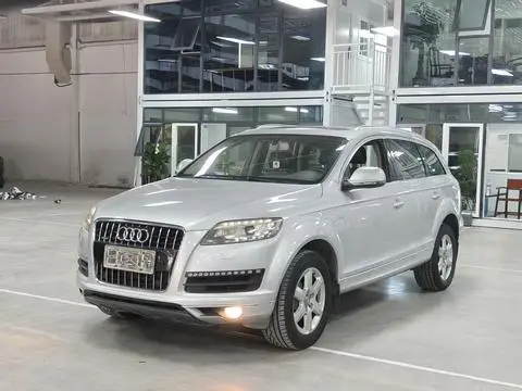Audi Q7 2011