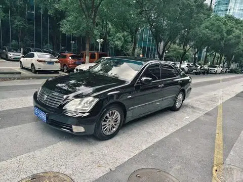 Toyota Crown 2009