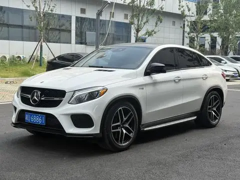 Mercedes-Benz GLE轿跑 AMG 2018 — фото 1