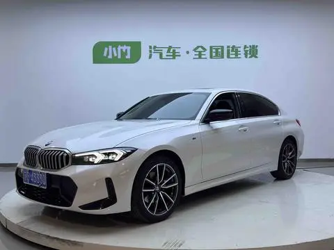 BMW 3 Series 2023 — фото 1